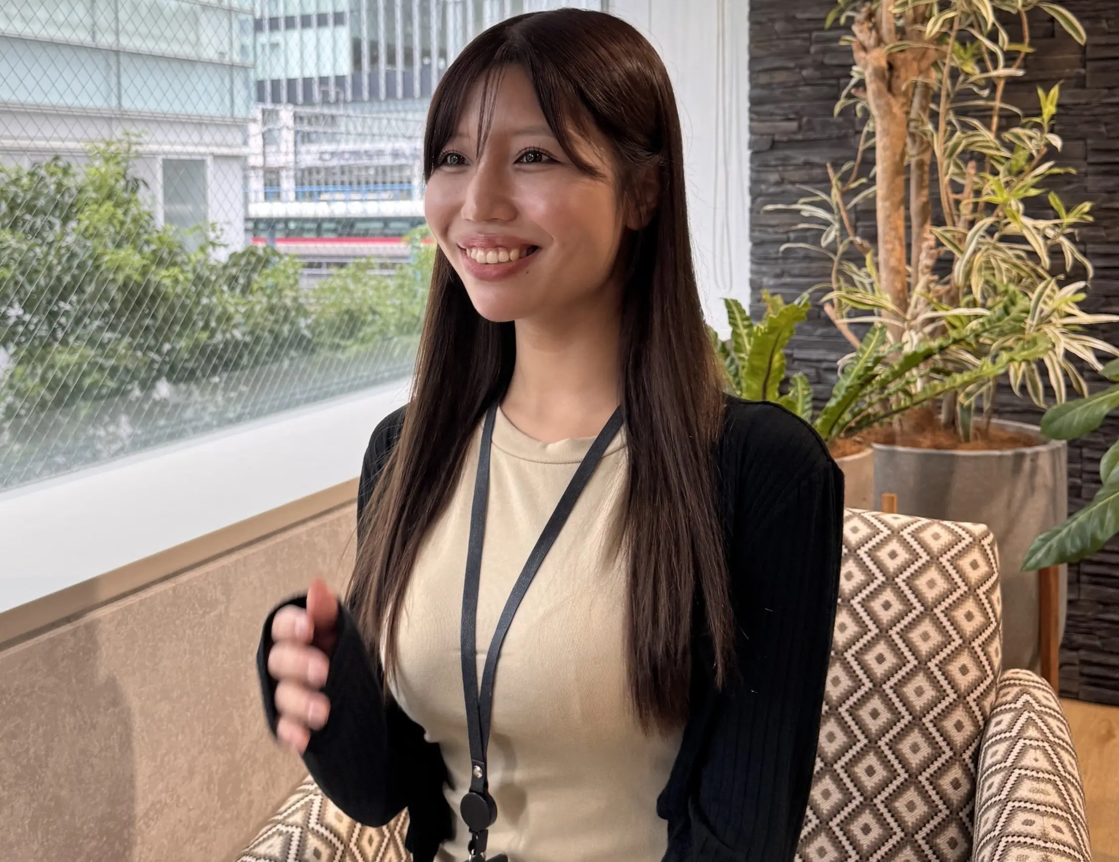 住宅ローンからITへ。未経験で飛び込んだ営業が見つけた、「数字の先」にあるもの