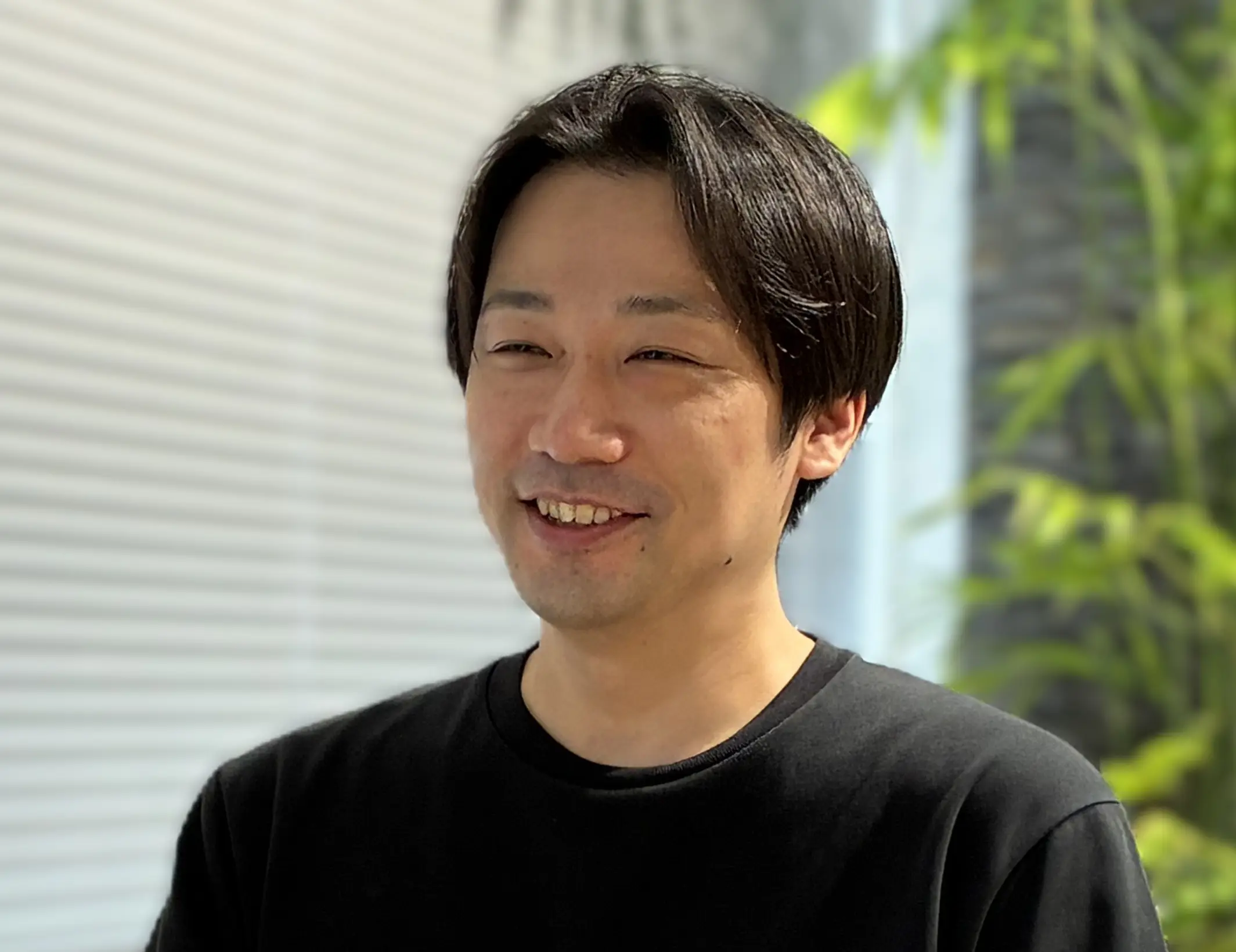 前職の経験を武器に、より広い世界へ。プレイングマネージャーが語るSESの可能性。